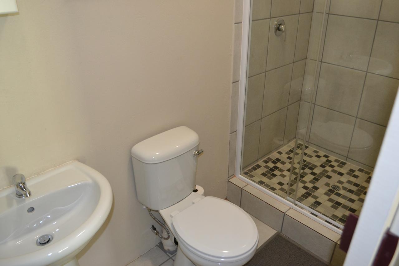 Dante Deo Guesthouse 布隆方丹 外观 照片