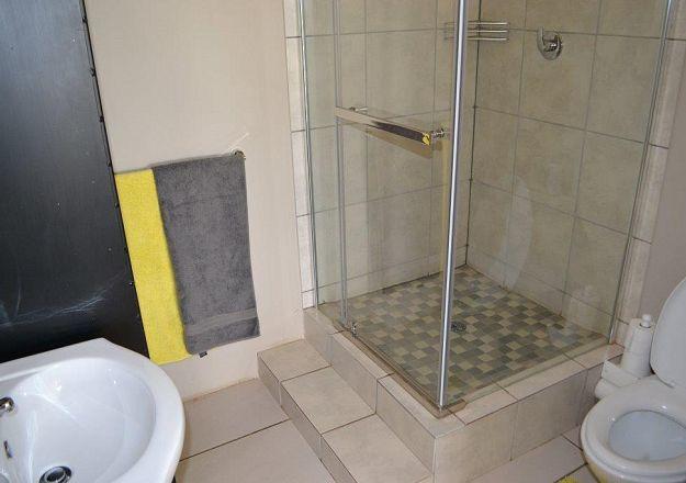Dante Deo Guesthouse 布隆方丹 外观 照片